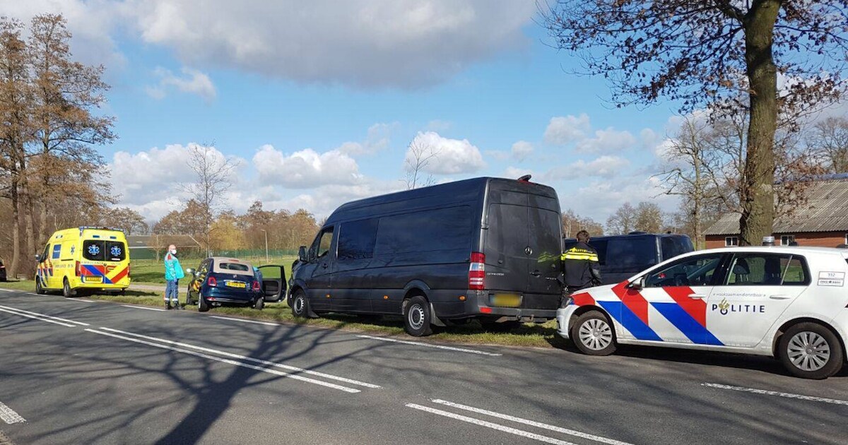 Vrouw raakt gewond bij aanrijding in Langeveen