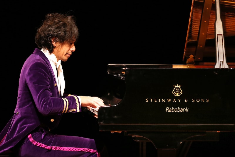 Wibi Soerjadi geeft ‘geheimzinnig’ slotconcert op 750e verjaardag ...