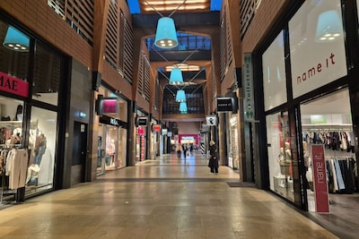 Kinderkledingwinkel in Enschede gaat sluiten (en deelt nu korting uit)