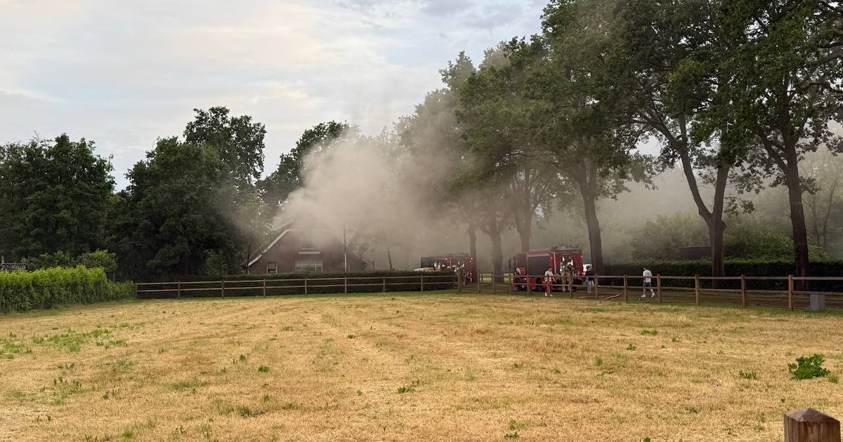 Grote brand in Weerselo onder controle
