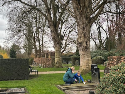 Voor de kinderen van ’t Roessingh was Rommie het sprankelende middelpunt en voor juf Jolanda een twe