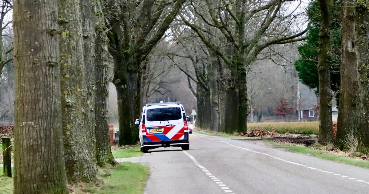 Minderjarige jongen met hoofdletsel naar ziekenhuis na vuurwerkongeval bij Deurningen