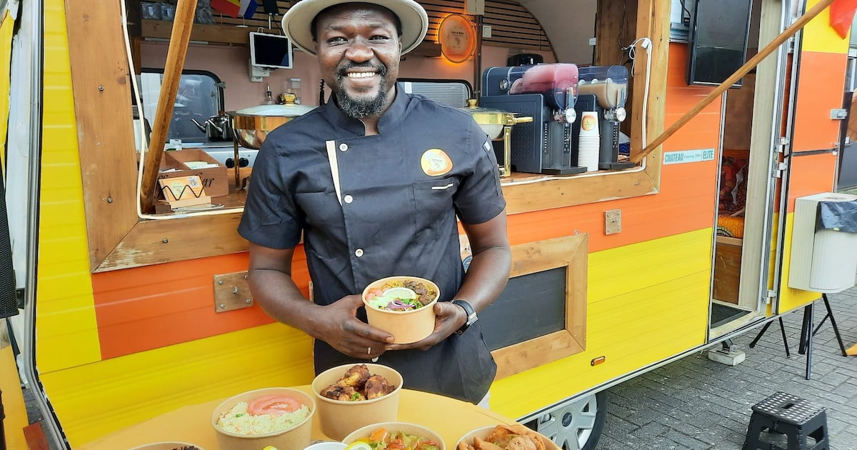 Nieuw op de Apeldoornse markt: de Afrikaanse foodtruck van Paco