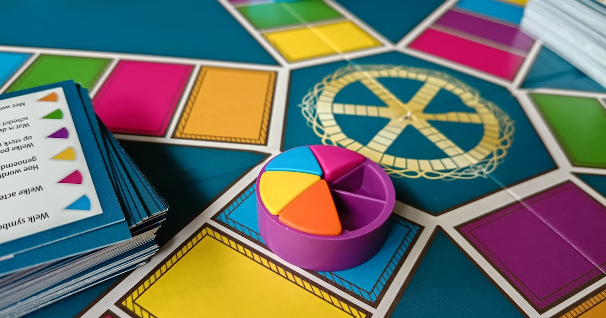 Bekende Apeldoorner speelt een potje Triviant tegen andere BN'ers op tv