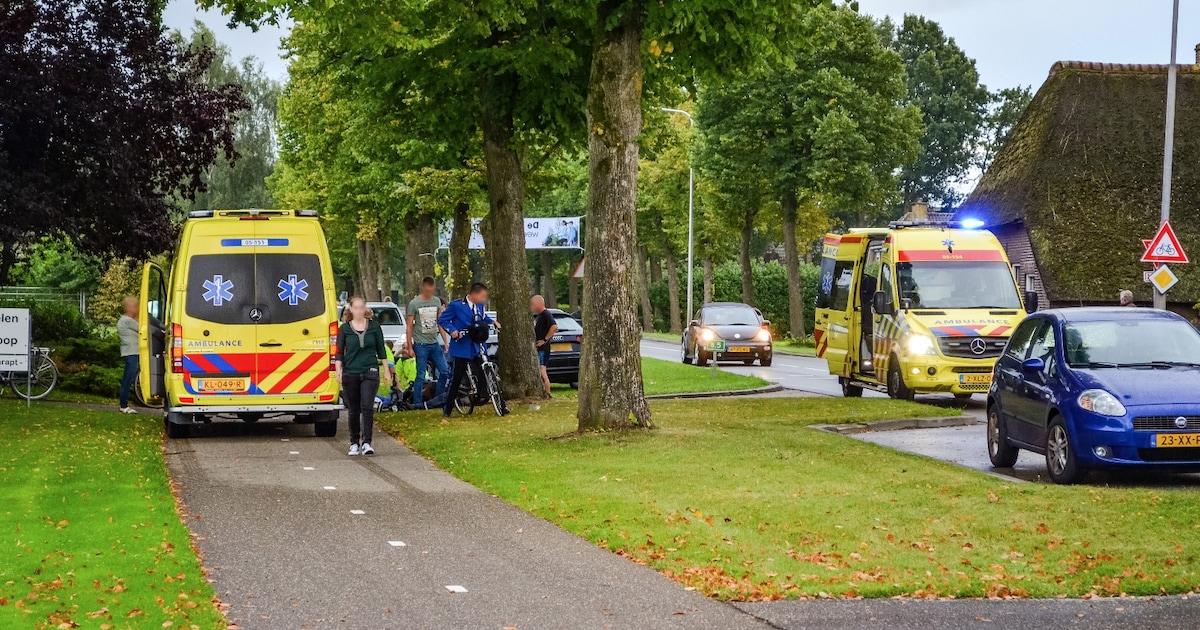 Meisje gewond naar ziekenhuis gebracht na botsing in Daarle