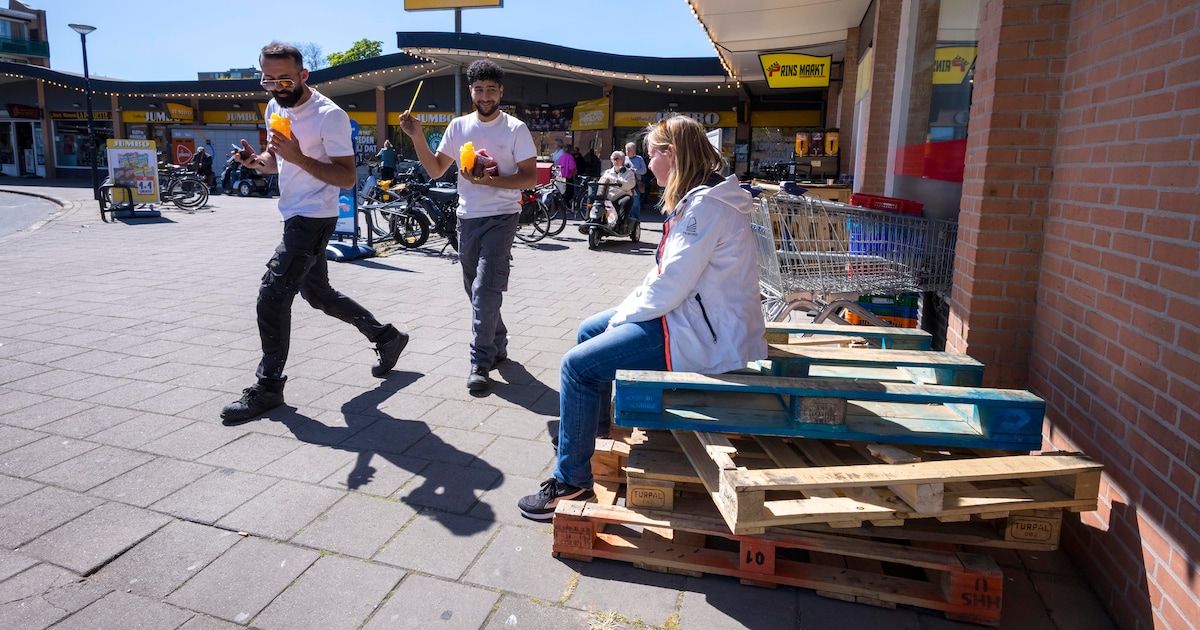 Boswinkel heeft weer glans, maar het winkelcentrum? ‘Alles is verslaterd’