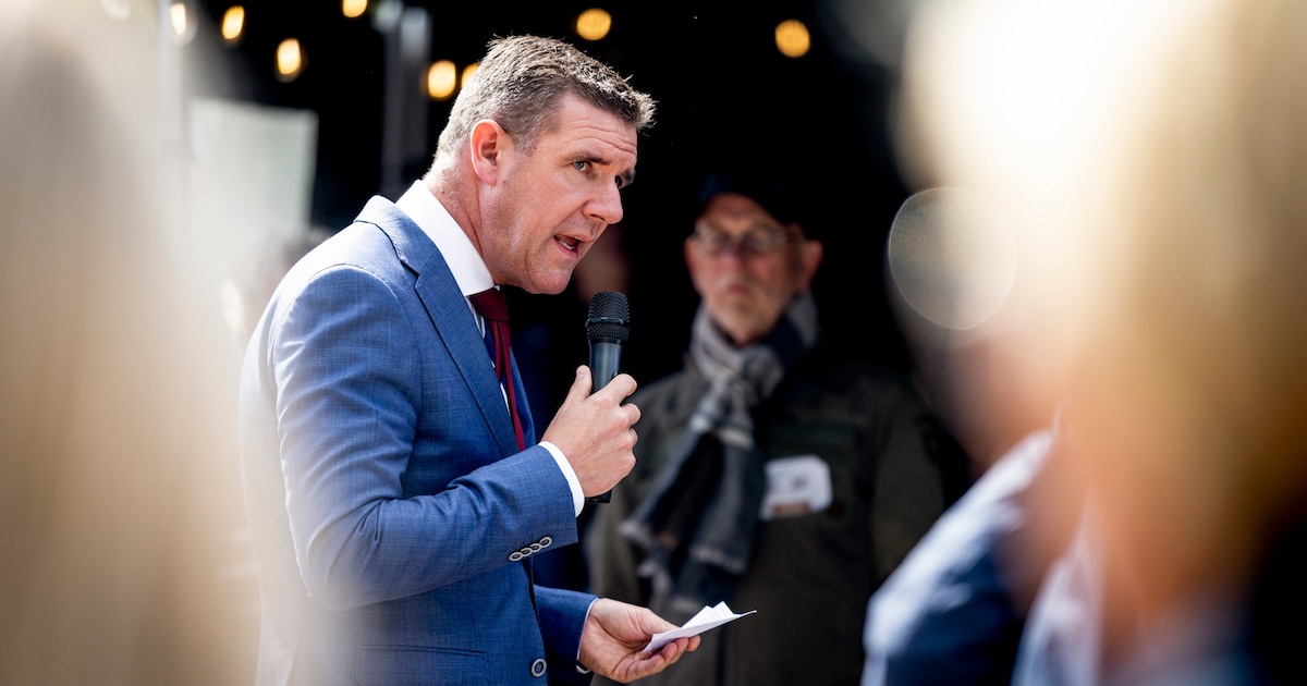 Geen 20 nareizigers, maar twee gezinnen in hotel Almelo: ‘Toch denken we aan juridische stappen’