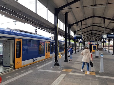 Met de trein vanuit Almelo? Dan zie je straks misschien wel de RS 34 op het vertrekbord staan